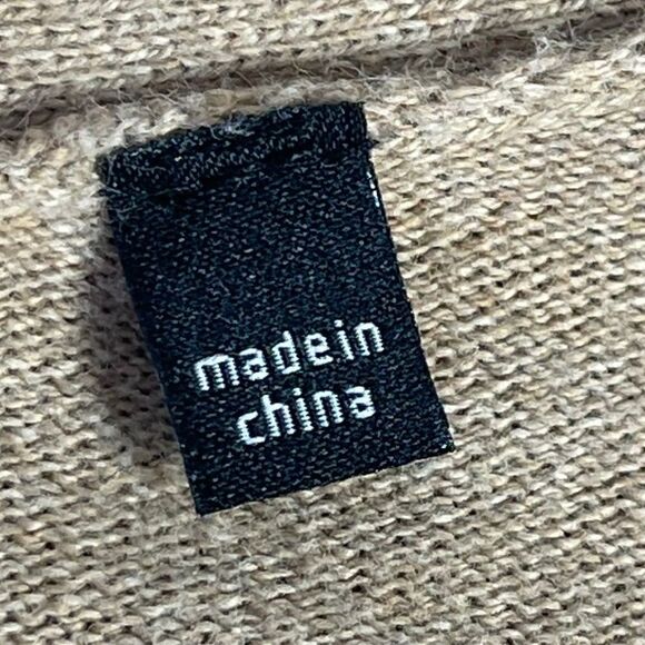 CAbi Kiki Tan Button Front Cardigan Sweater Sz L - Picture 6 of 8